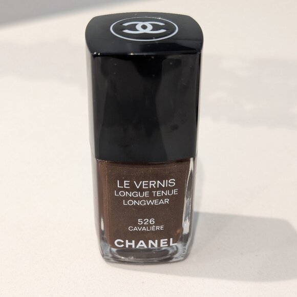 Chanel Le Vernis Nail Polish (2 colours) - Picture 1 of 2